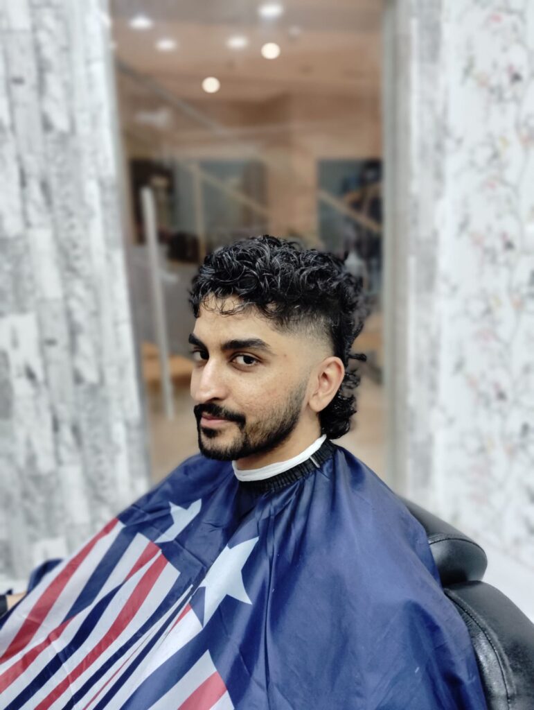 Stylist hair salon al rigga dubai modern hair cut according to dubai style