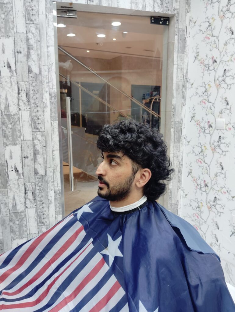 Stylist hair salon al rigga dubai modern hair cut according to dubai style