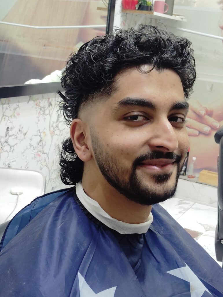 Haircut for men in Al Rigga