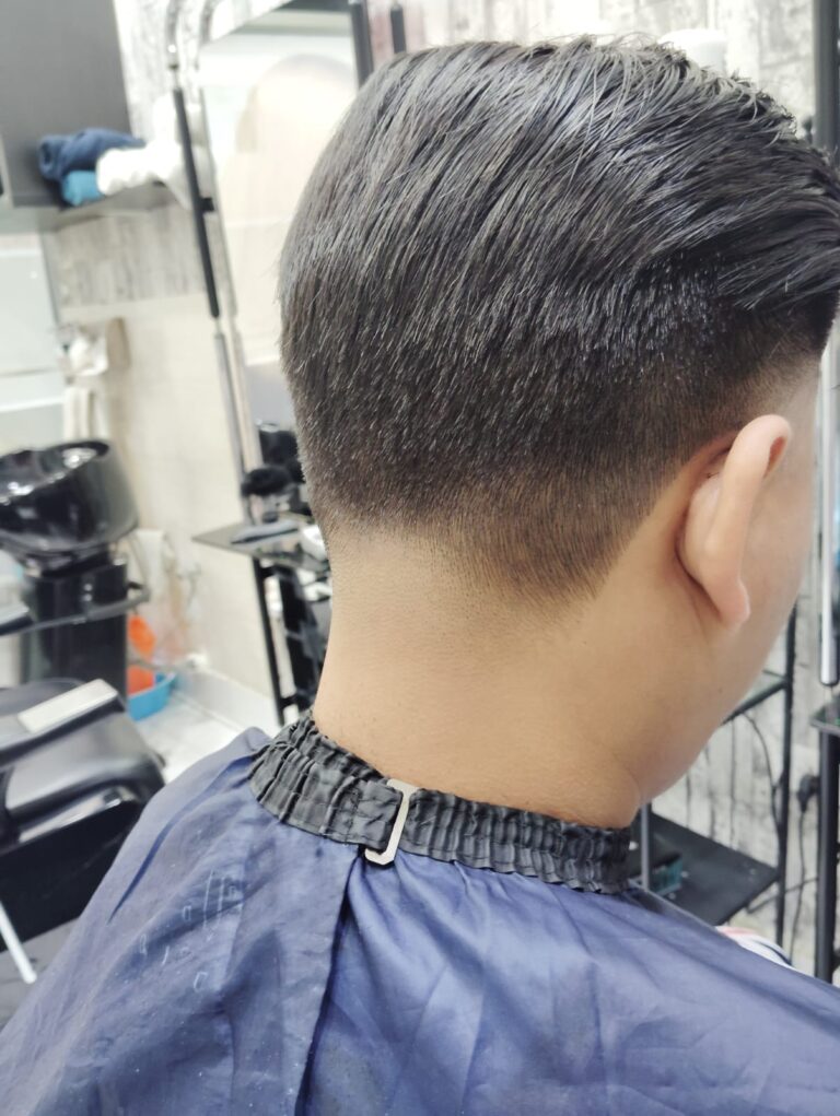Stylist hair salon near me in Dubai